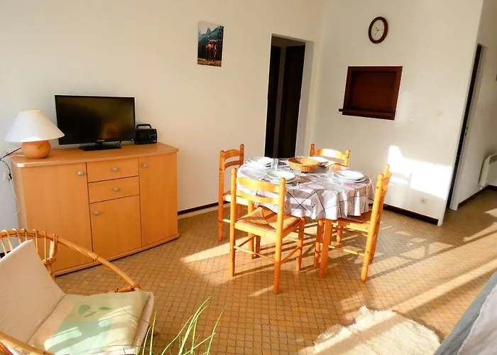 Confortable T2 Pour 4 Avec Parking à St Lary Soulan - Fr-1-457-218 Appartement *